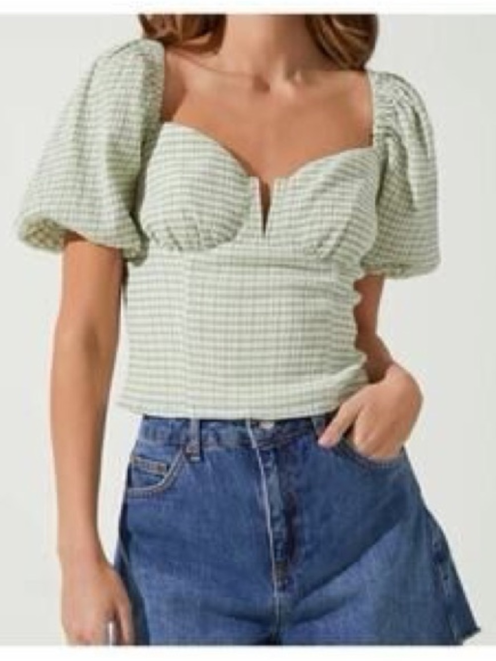 Astr Puff Sleeve Sweetheart Top in Light Green Gingham